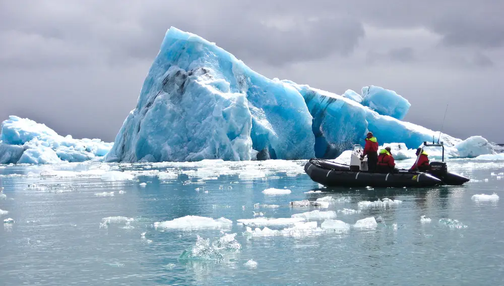 Los viajes de Mr. Worldwide: Islandia, tierra de hielo y fuego