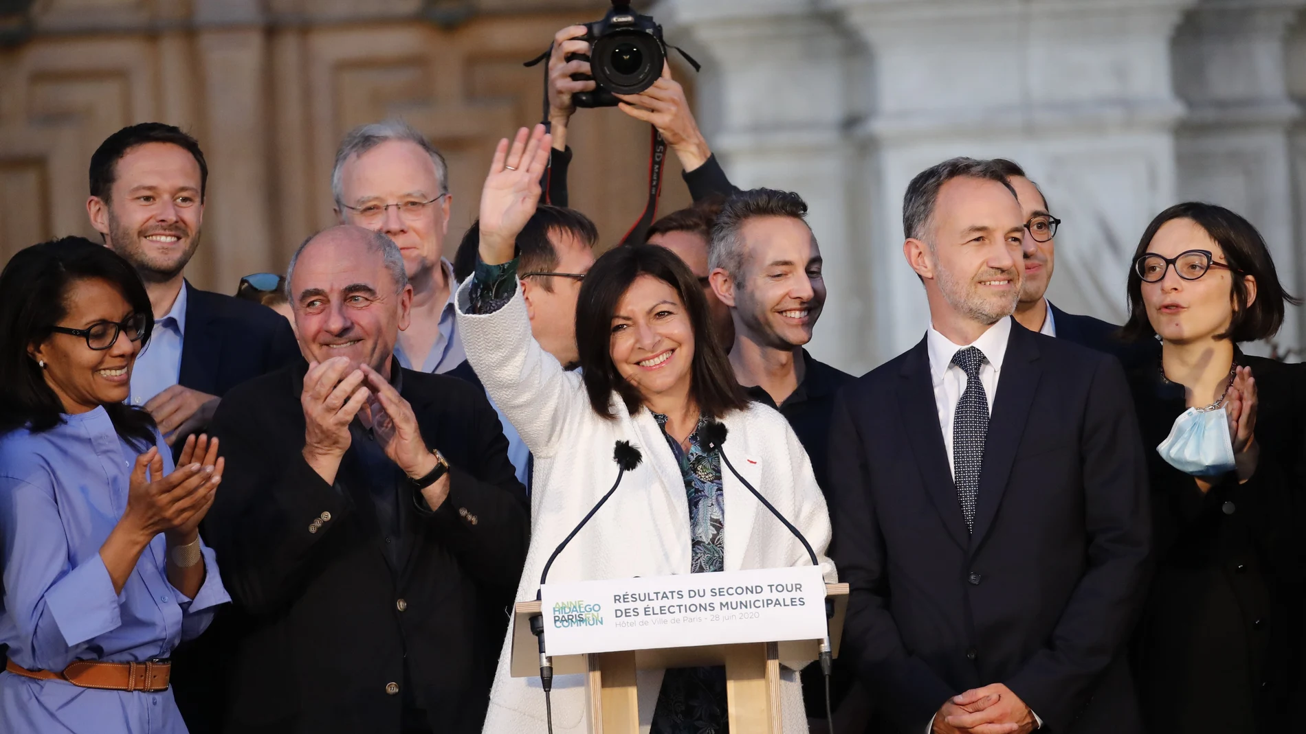 Anne Hidalgo se impuso este domingo en las elecciones municipales en París