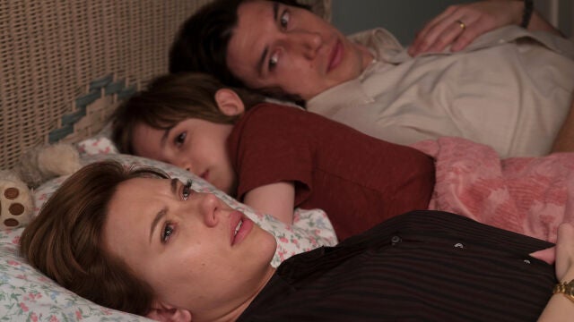 Scarlett Johansson y Adam Driver protagonizaron "HIstoria de un matrimonio"