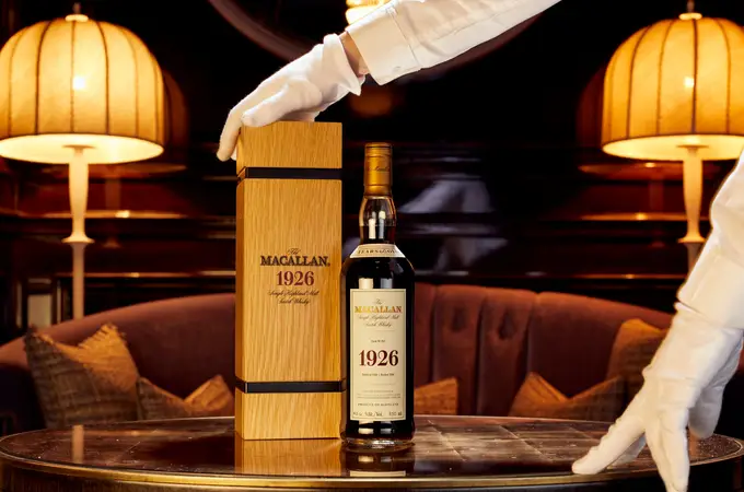 Sí, este es el whisky más caro del mundo vendido por 1,7 millones de euros 