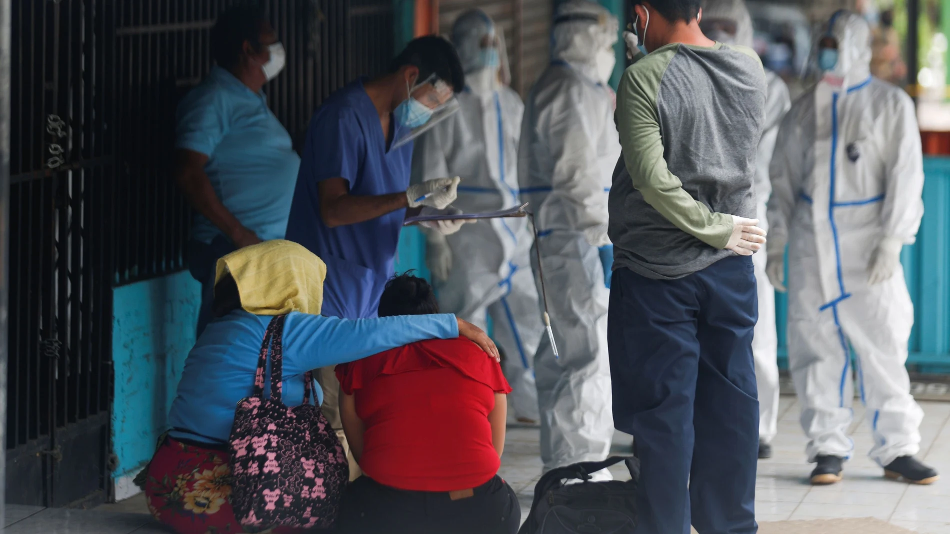 Outbreak of coronavirus disease (COVID-19) in El Salvador