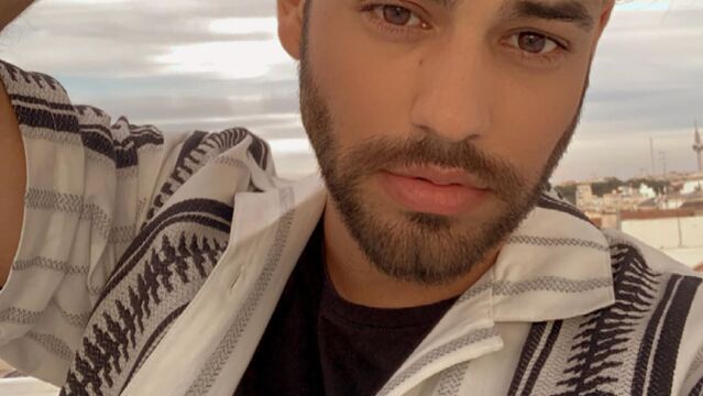 Agoney nos abre su corazón en una charla de IG Live desde su casa.