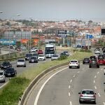 Trafico en las salidas de Madrid . Salida de vacaciones de verano .