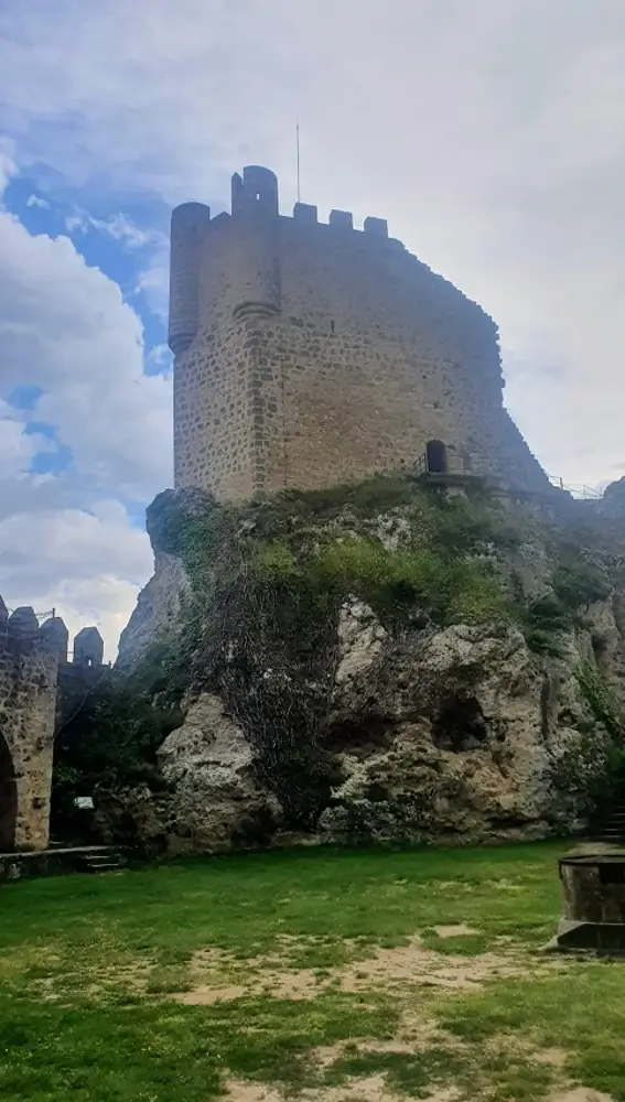 Torre del castillo de Frías en la provincia de Burgos.
