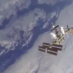 Maniobra imprevista de la Estación Espacial Internacional para no colisionar con basura espacial