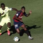 Pervis Estupiñán con Osasuna.