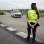 Agentes e la Guardia Civil, en un control realizado en Asturias Carlos Castro / Europa Press06/07/2020