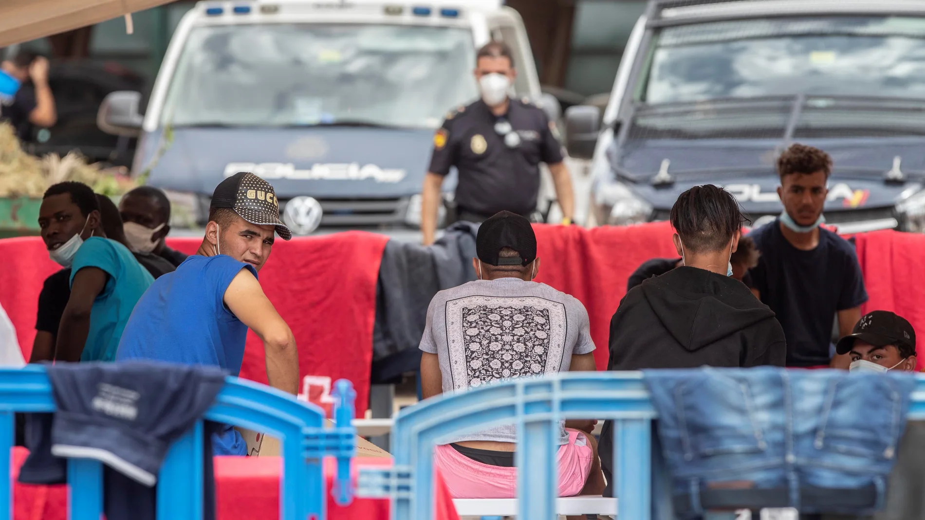 Cinco pateras con 70 inmigrantes llegaron en las últimas horas a la Región