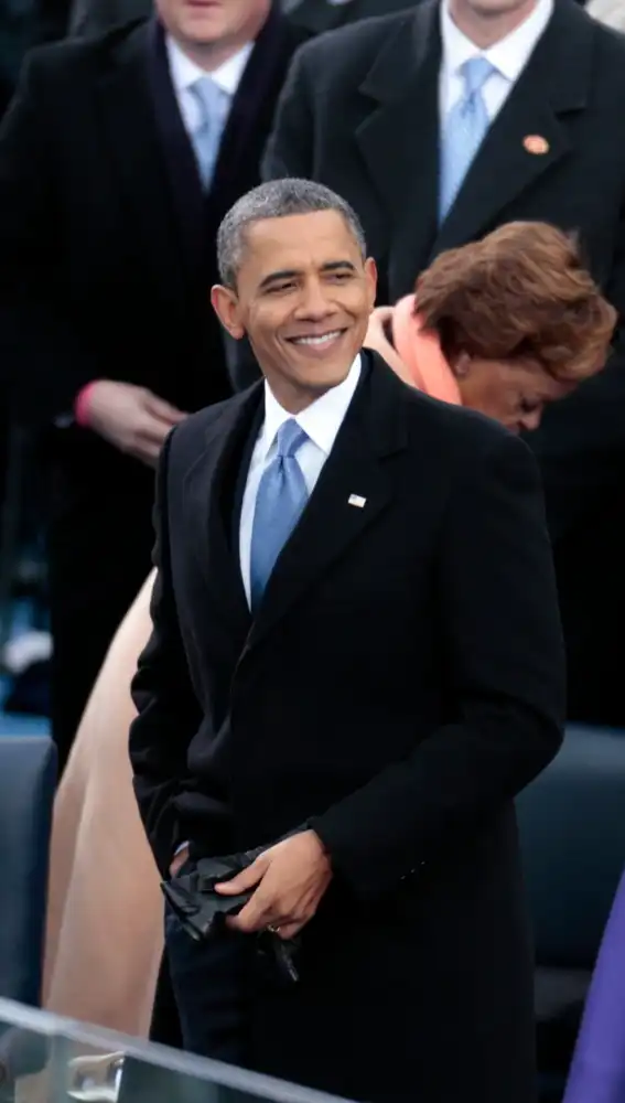 Barack Obama, con abrigo de Brooks Brothers