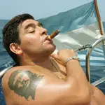 Maradona, durante su estancia en La Habana, en 2000, donde se sometió a rehabilitación por su adicción a las drogas.
