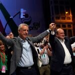 El PNV celebra su victoria en Bilbao