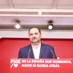Comparecencia de José Luis ávalos después de conocer los resultados de las elecciones gallegas y vascas￼