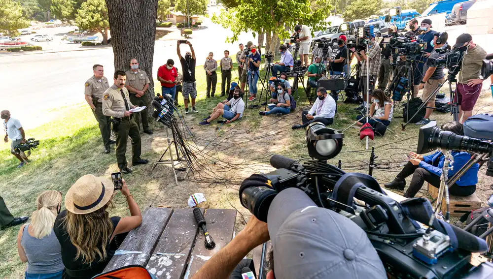 13 July 2020, US, Lake Piru: Ventura County Sheriff Bill Ayub speaks with media representatives after US actress Naya Rivera's body was found in Lake Piru. Rivera is best known for playing the cheerleader Santana Lopez in the hugely popular musical comedy TV series Glee. Photo: David Crane/Orange County Register via ZUMA/dpa13/07/2020 ONLY FOR USE IN SPAIN