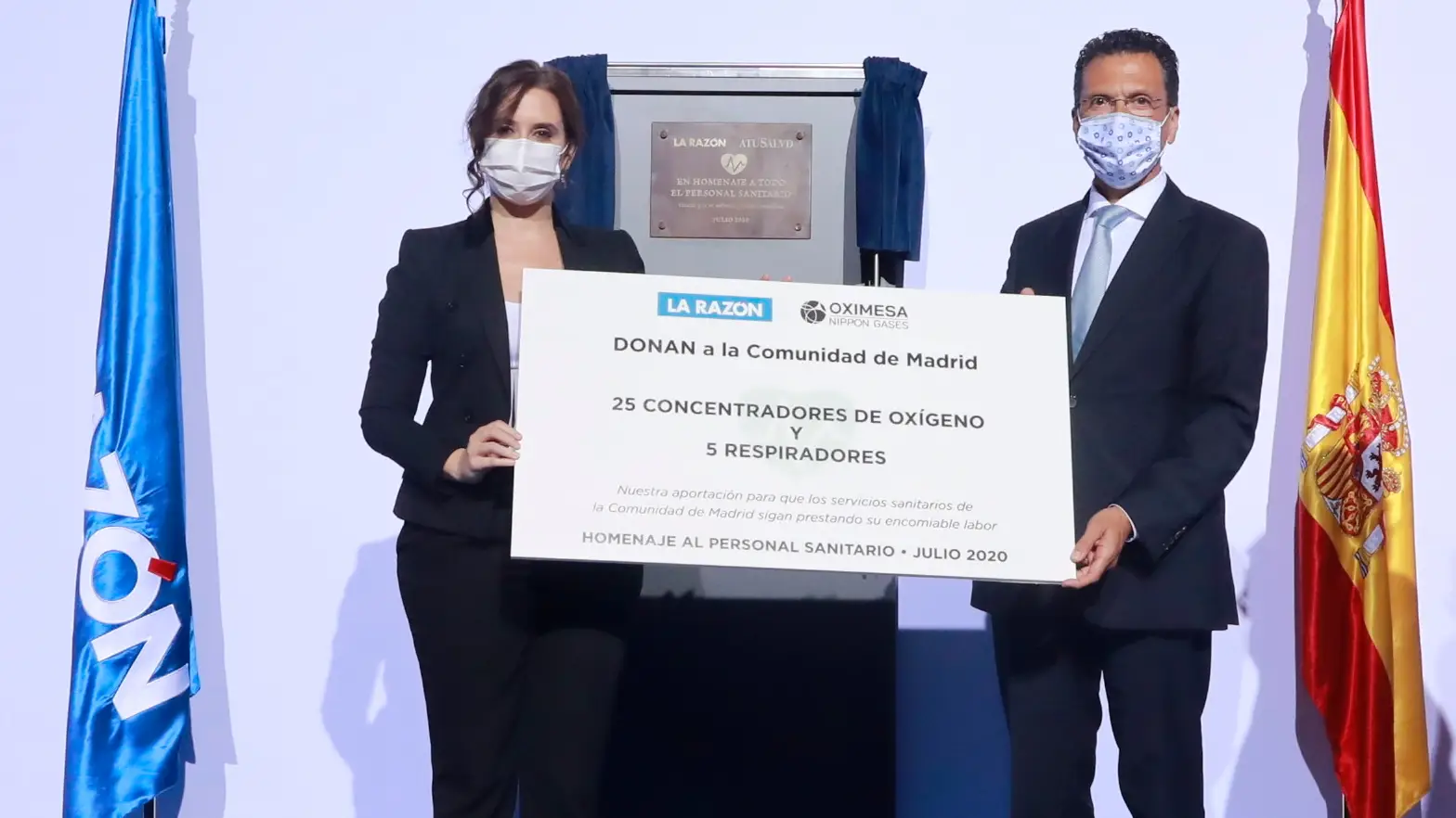 Homenaje a los profesionales sanitarios por su trabajo durante la pandemia del coronavirus.