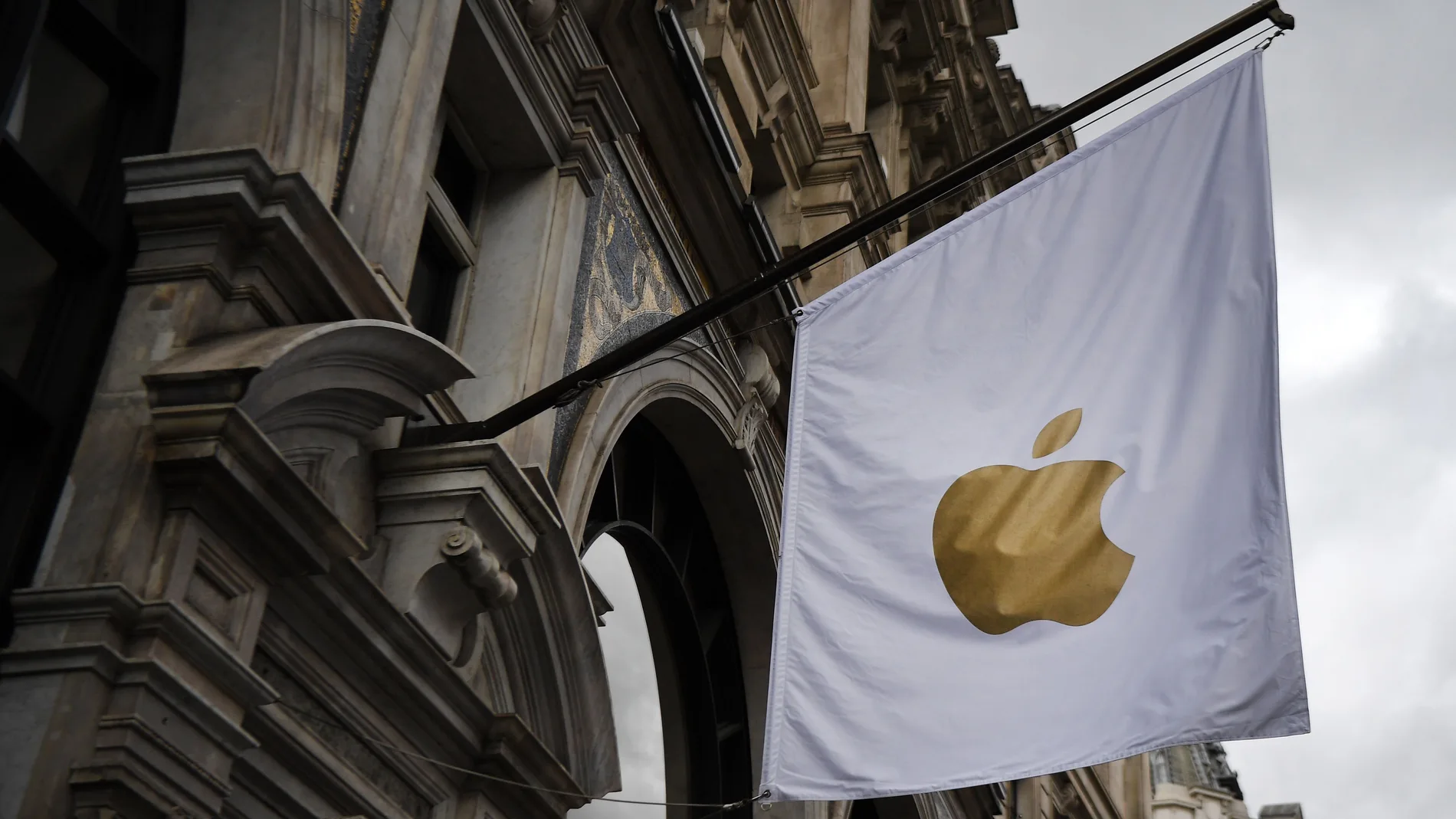 Bruselas pierde el caso de ventajas fiscales a Apple ante tribunal de la UE