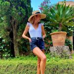 Instagram @ameliabono