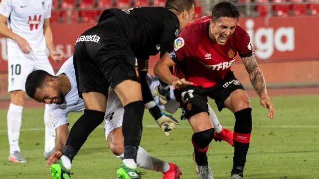 El Mallorca se despide de LaLiga Santander después de solo una temporada. EFE/CATI CLADERA.