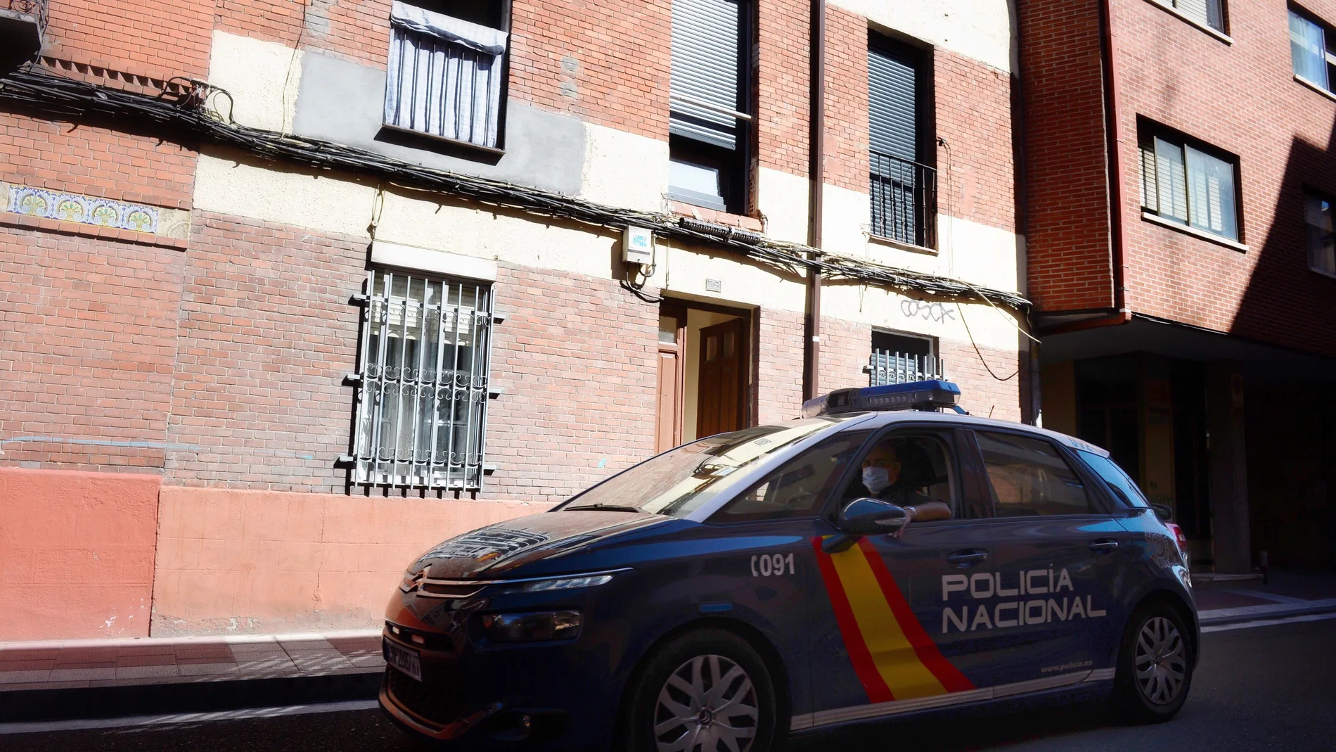La jueza autoriza aislar diez viviendas para contener el brote de Valladolid