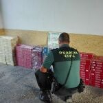 Imagen de archivo de tabaco de contrabando incautado por la Guardia Civil