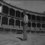 Juan Marsé en la Plaza de Ronda durante las fechas en las que hizo y escribió este viaje que ahora se recupera