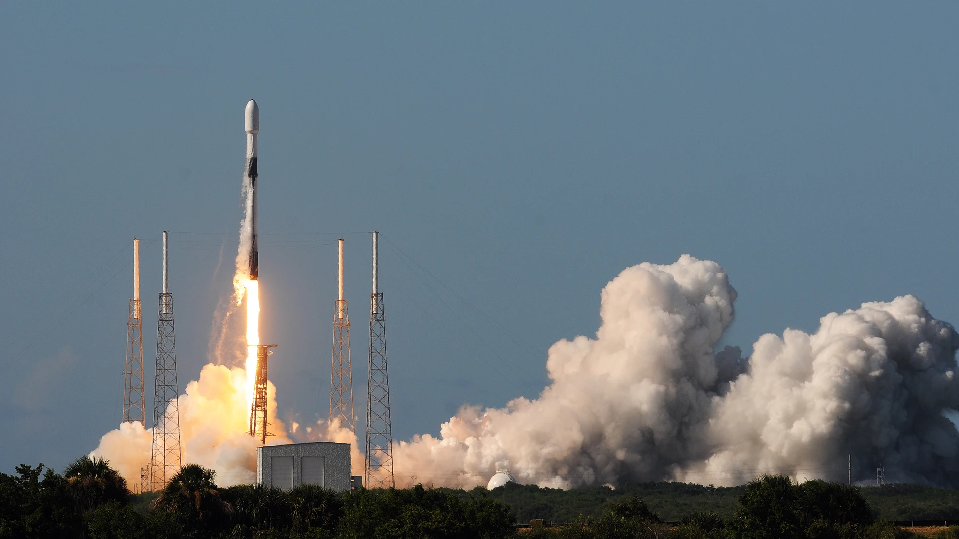 SpaceX launches Military Communication Satellite for South Korea