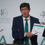 El vicepresidente de la Junta, Juan Marín, ayer durante su intervención en la rueda de prensa posterior a la reunión del Consejo de Gobierno