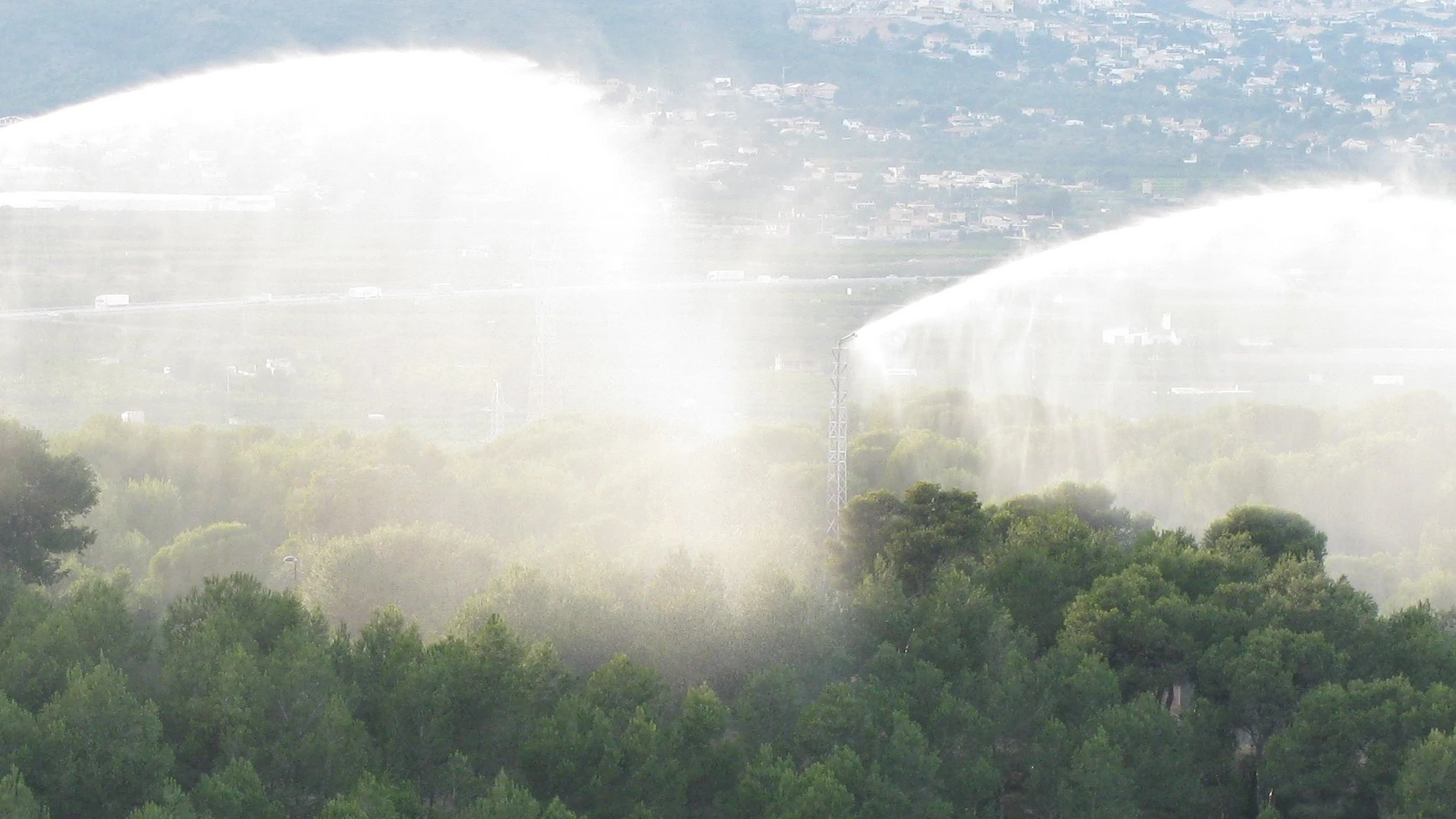 La solución implica utilizar el efluente de agua de zonas pobladas a través de avanzados procesos de tratamiento