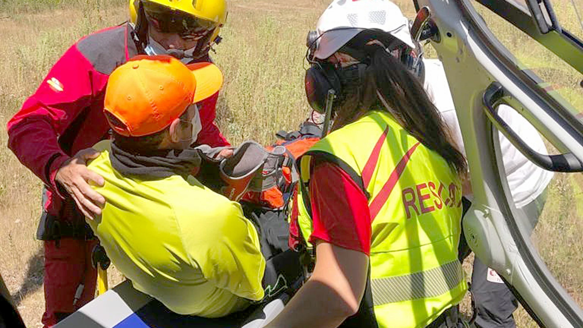 Rescate de un senderista lesionado en una pierna en las inmediaciones de la Laguna Cebollera, en Sotillo del Rincón, Soria