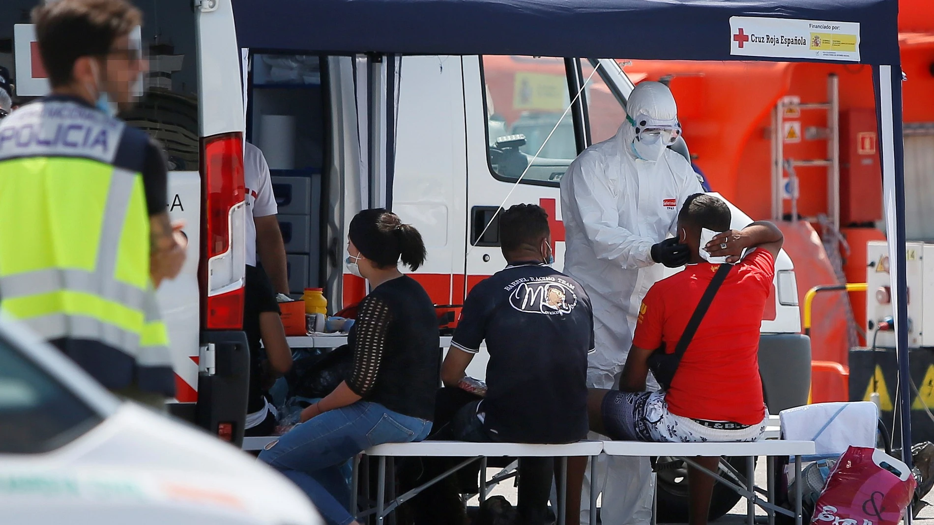29 inmigrantes interceptados en 3 pateras en las costas de Alicante