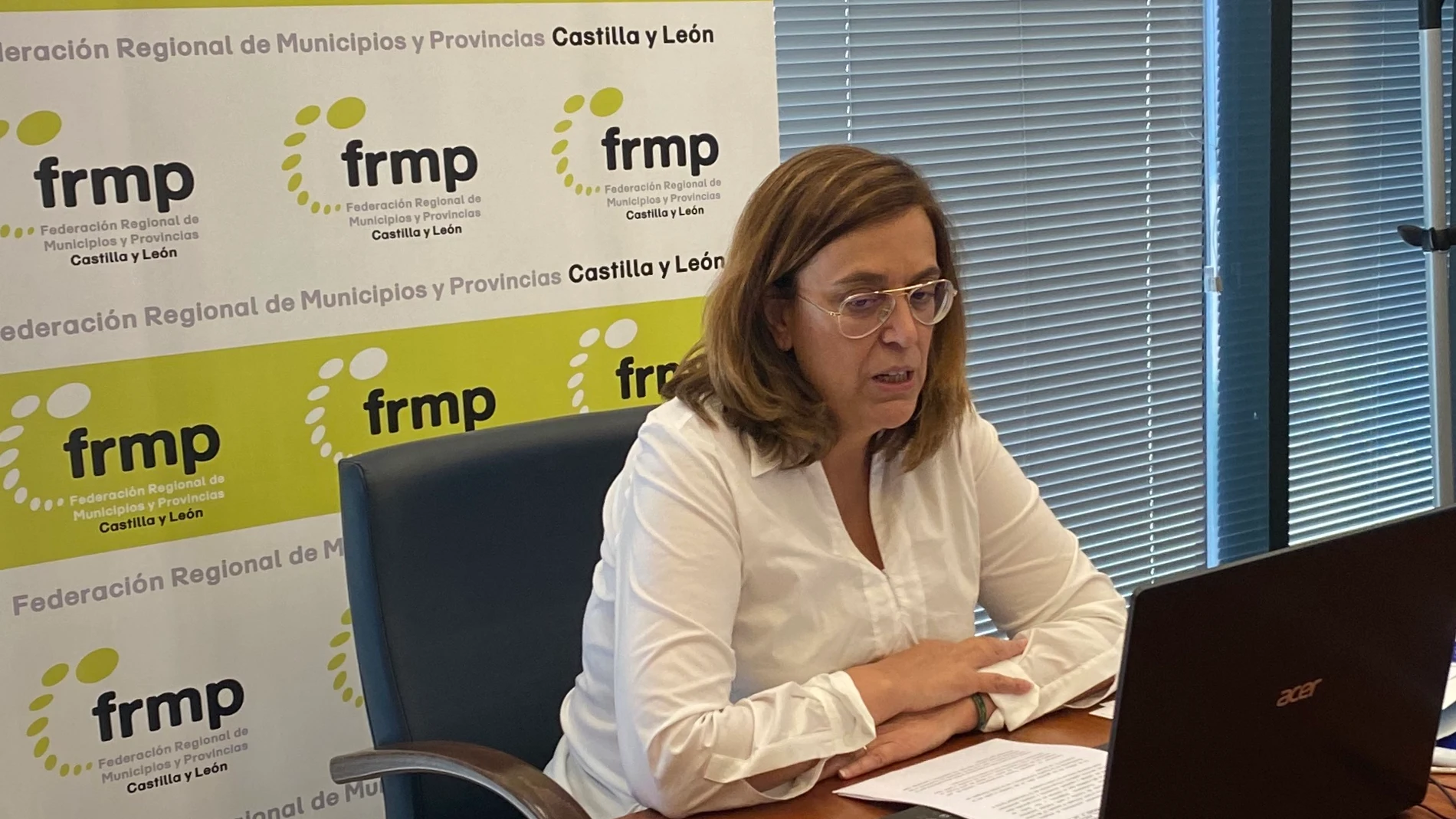 La presidenta de la FRMP, Ángeles Armisén, preside una nueva reunión de manera telemática