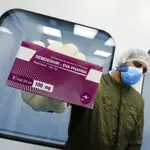  Sanidad admite que el medicamento para el coronavirus se agotará “en las próximas horas” por el aumento de casos