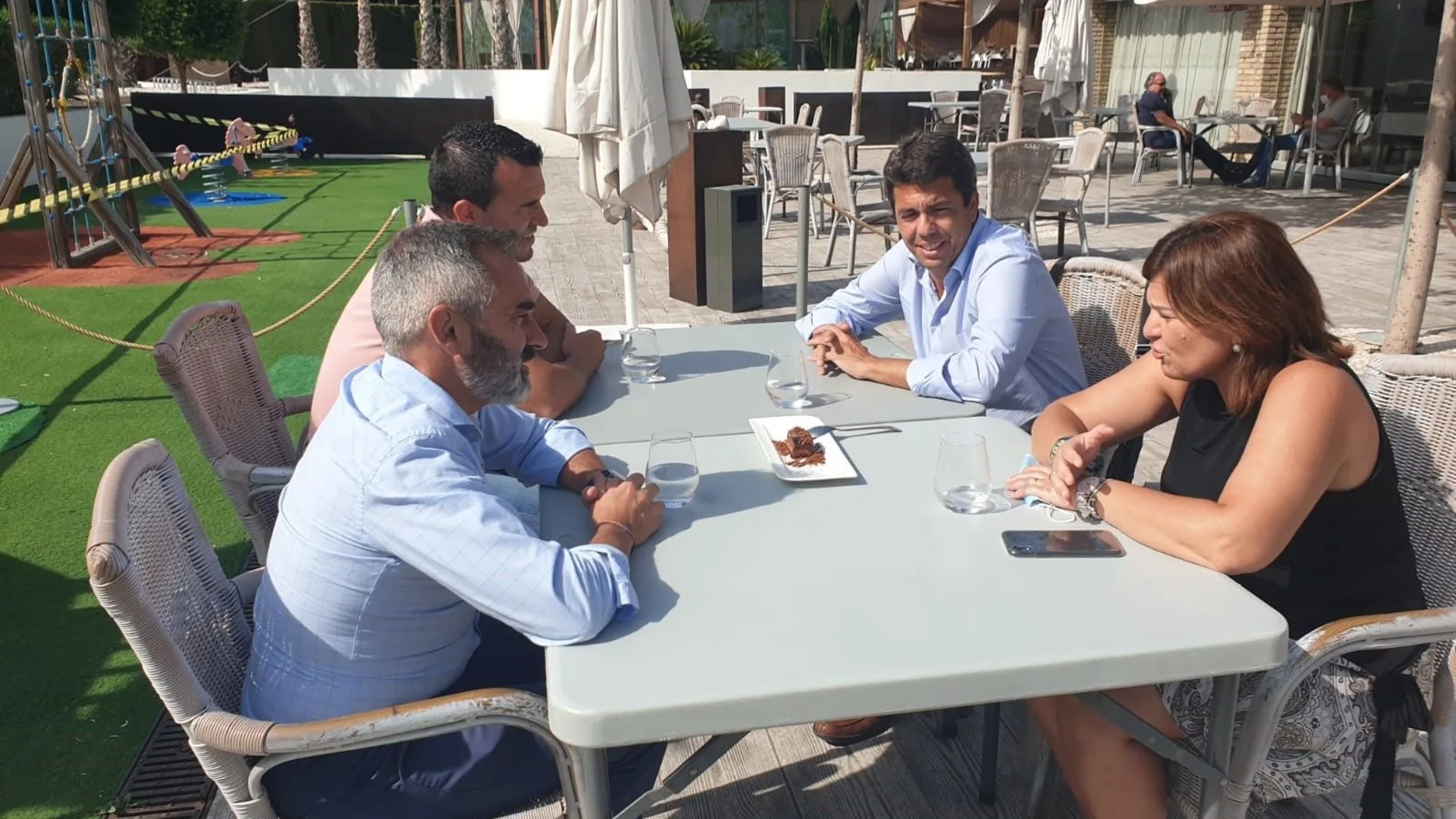 Isabel bonig ha reunido en una comida a sus tres presidentes provinciales: Barrachina, Mompó y Mazón