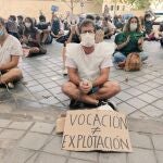 Los MIR protestan ante Sanidad
