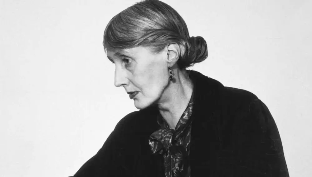 Woolf está considerada una de las más destacadas figuras del vanguardista modernismo anglosajón del siglo XX y del feminismo internacional