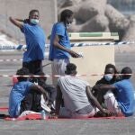 Los 71 inmigrantes llegados a Gran Canaria el pasado domingo