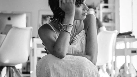 Sara Carbonero y el vestido de su marca perfecto para las noches de verano.
