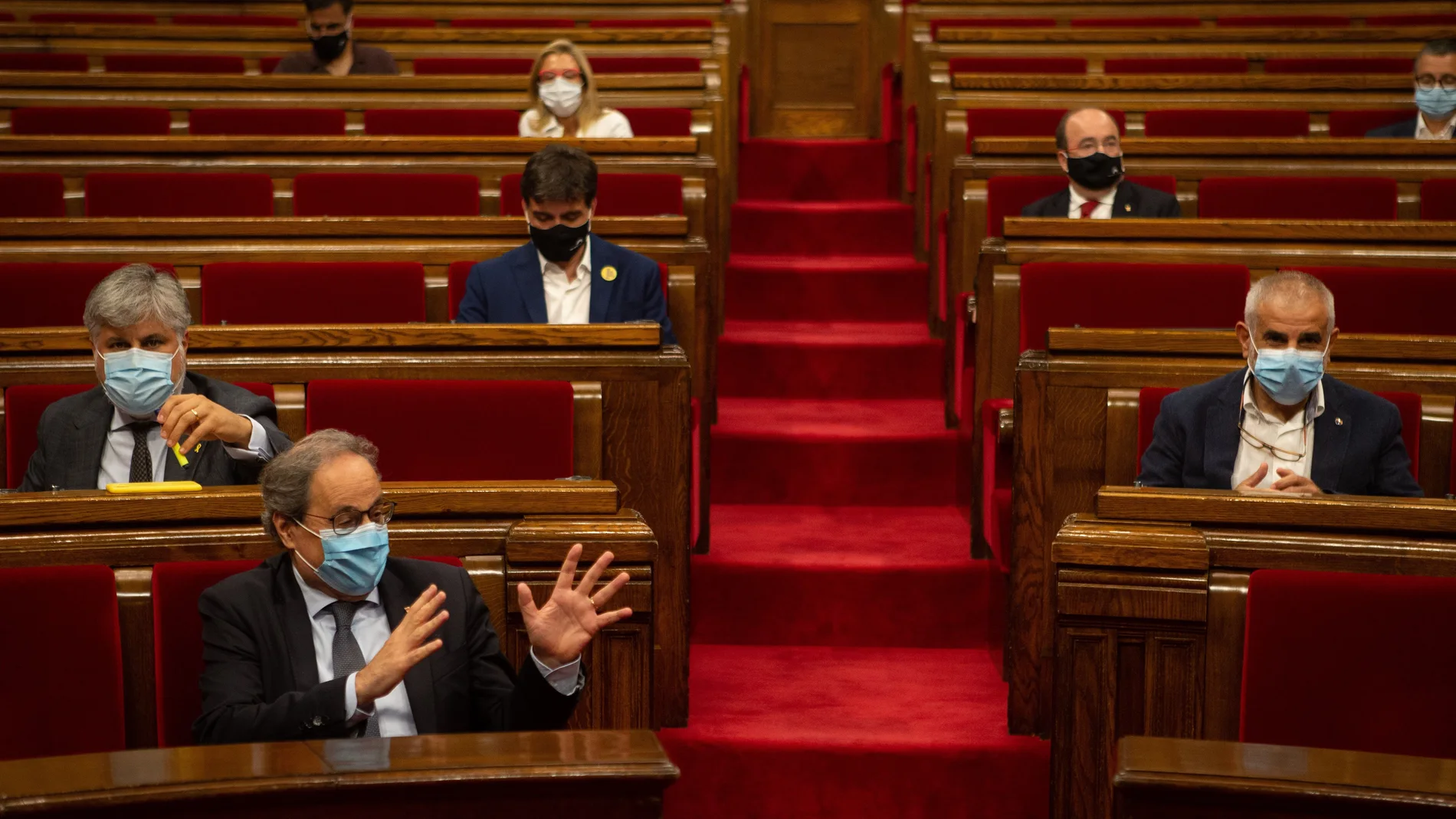 Debate extraordinario del Parlamento catalán sobre el rey Juan Carlos