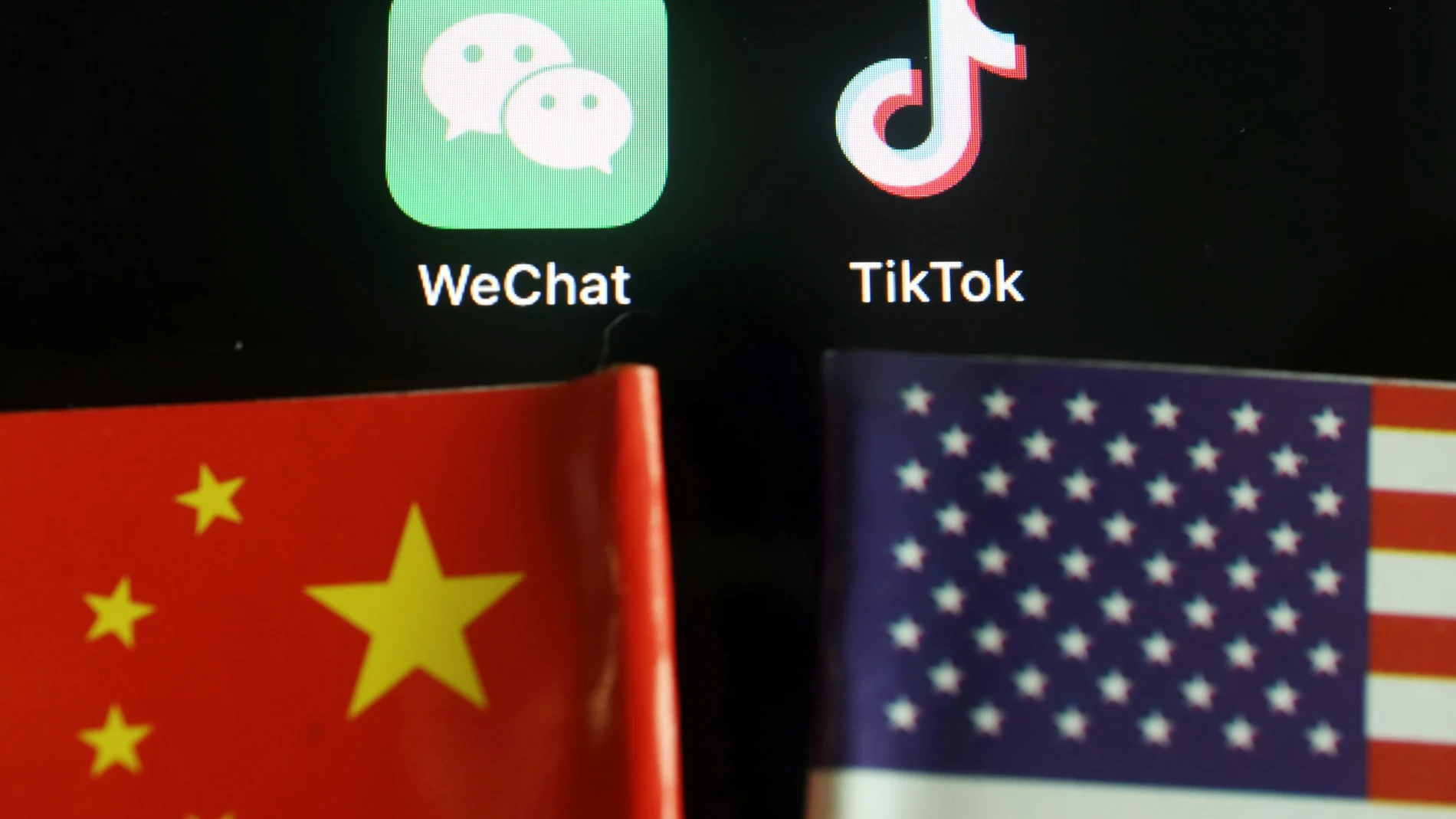 Las aplicaciones chinas WeChat y TikTok tienen sus días contados en Estados Unidos