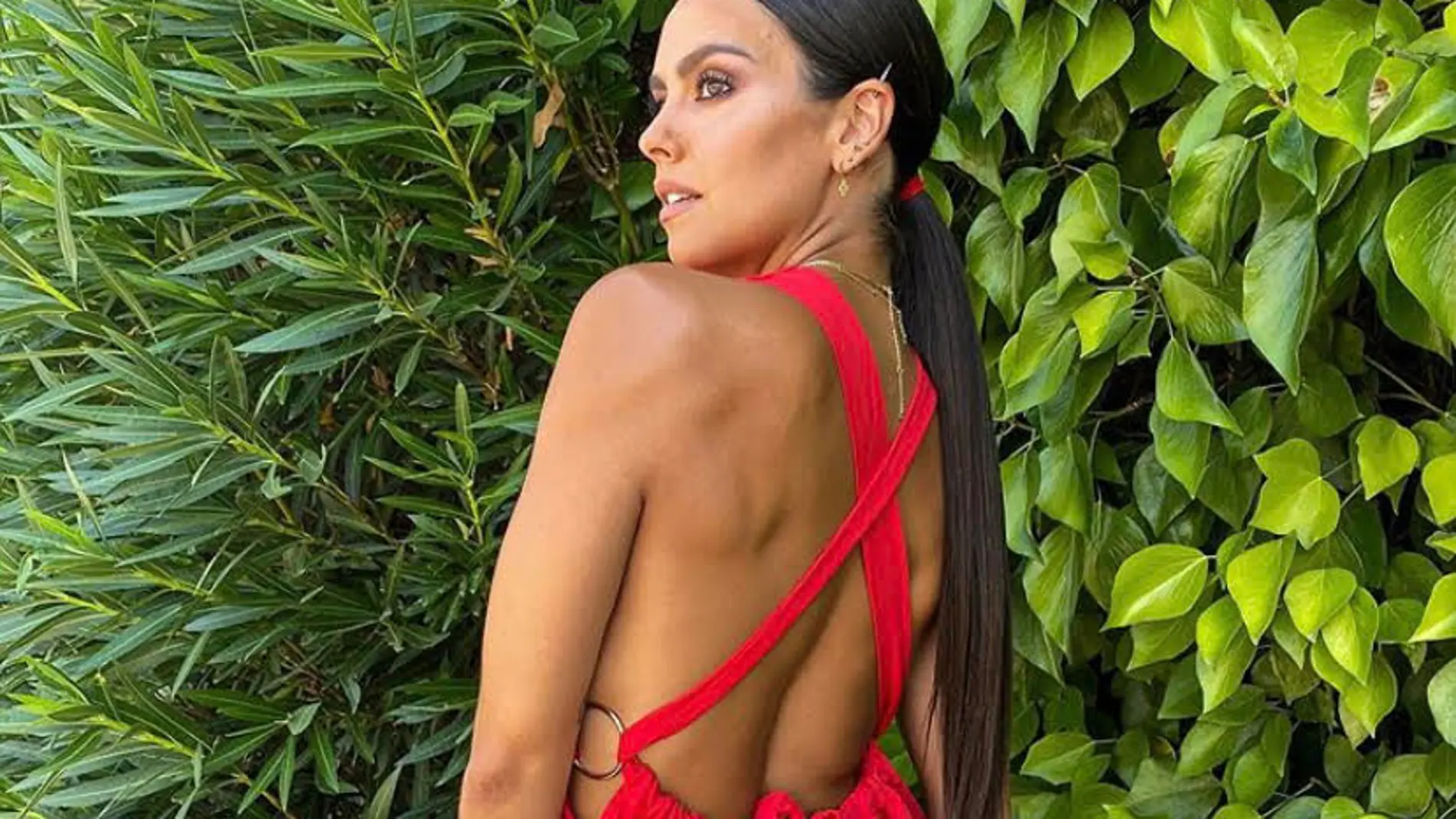 Cristina Pedroche y la espalda más sexy para el verano.