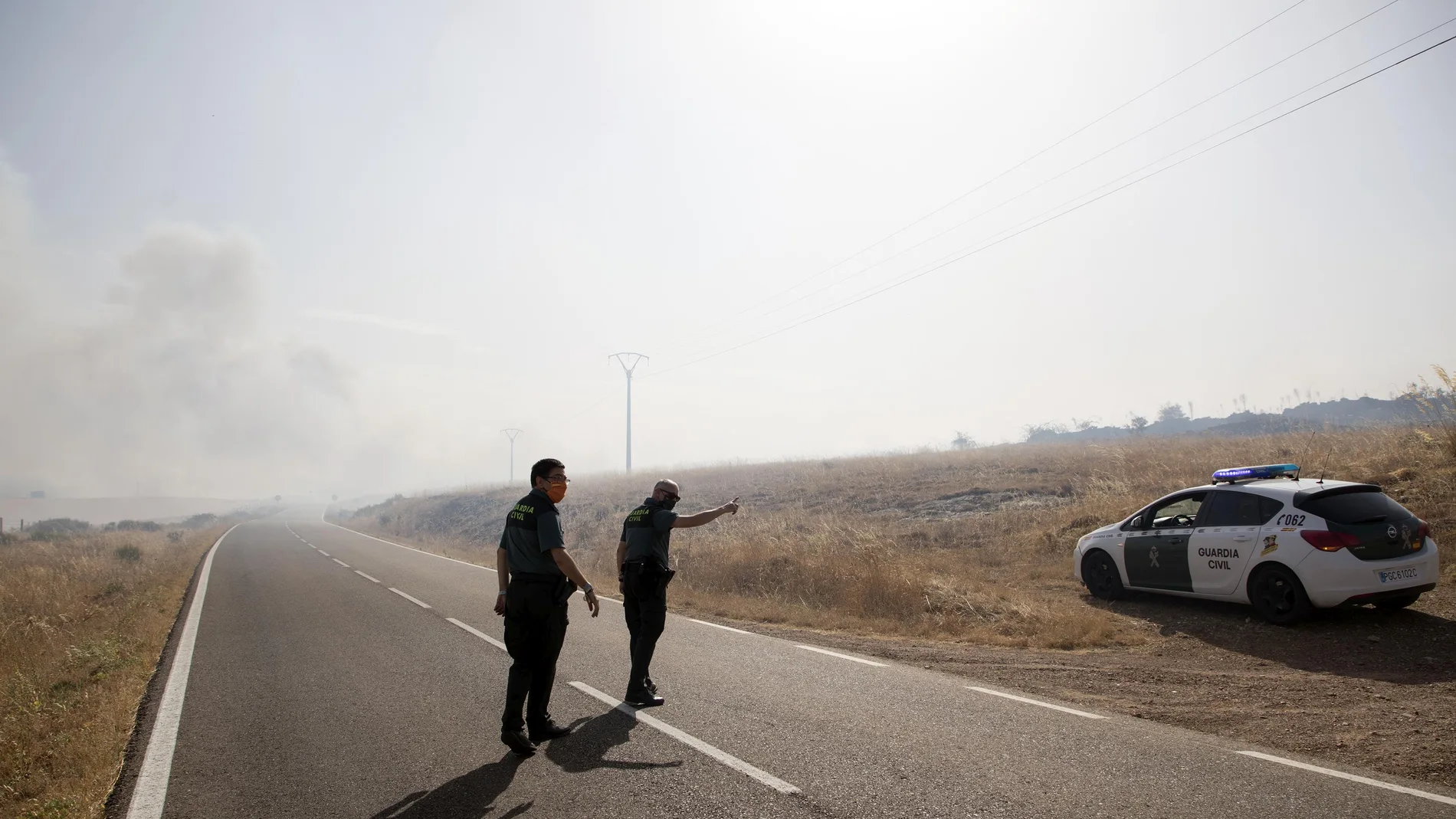 denso humo provocado por los dos incendios en Salamanca