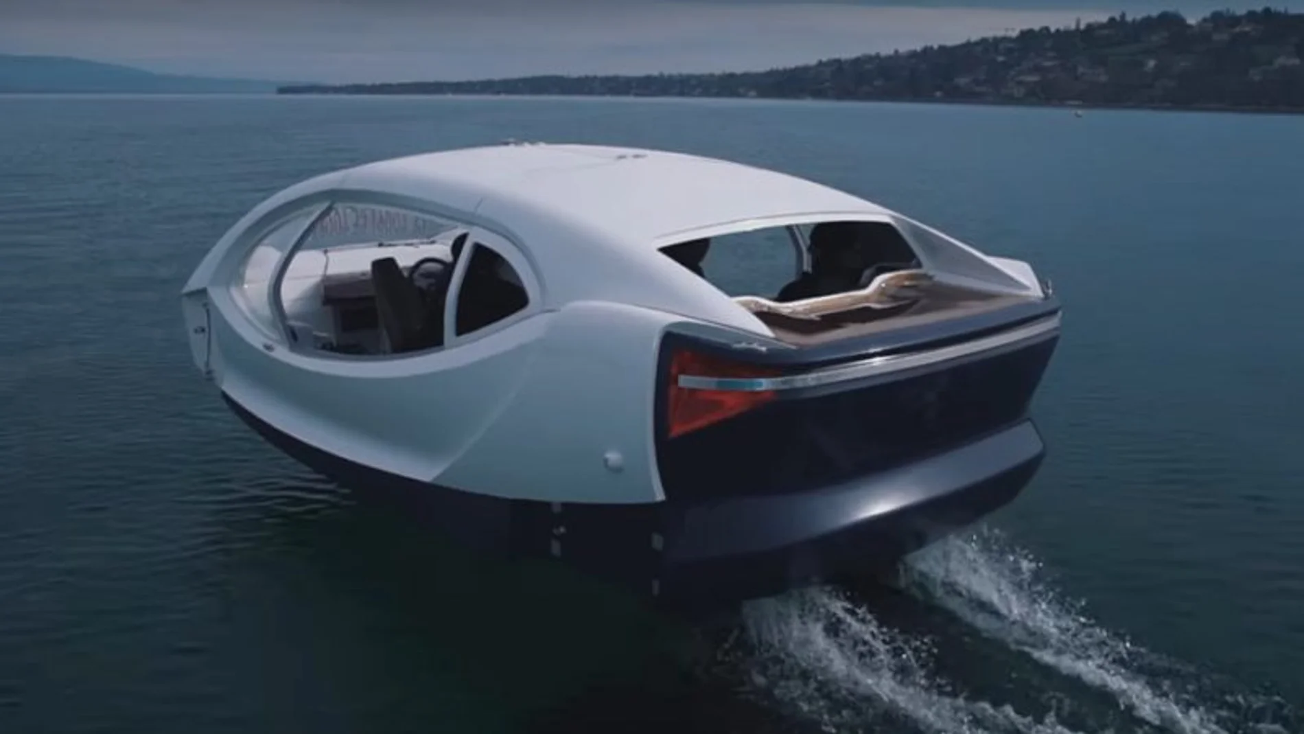 SeaBubbles, los taxis que vuelan sobre el agua