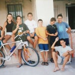 En la foto estoy en Mazarrón, pasando las vacaciones con mis amigos. «No parábamos en todo el día, acabábamos el verano un poco ‘‘asalvajados’’».