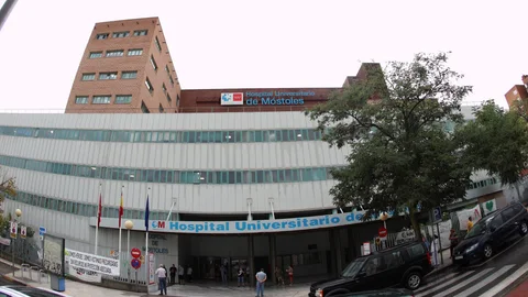 Fachada del Hospital Universitario de Móstoles