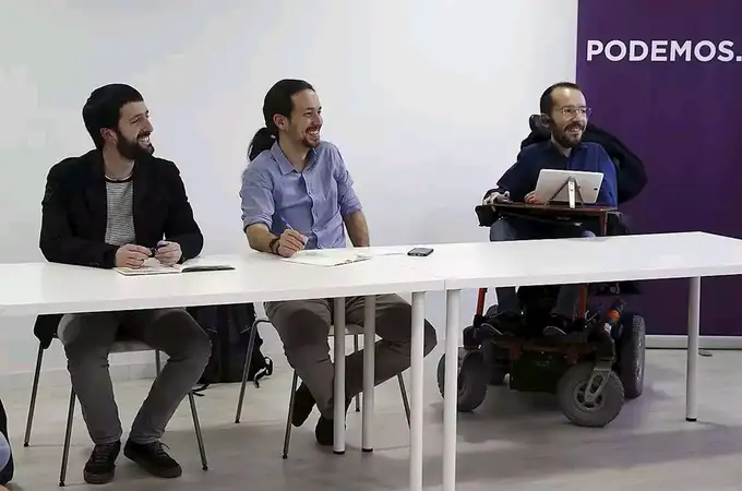 El juez que investiga a Podemos cita a dos trabajadores de la campaña del 28-A