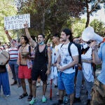 Manifestación contra el uso obligatorio de mascarillas en la plaza de Colón de Madrid