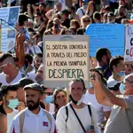  Centenares de personas protestan en Colón contra la mascarilla obligatoria y tildan de “farsa” la pandemia