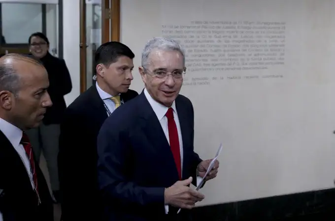 Uribe vuelve a polarizar a Colombia