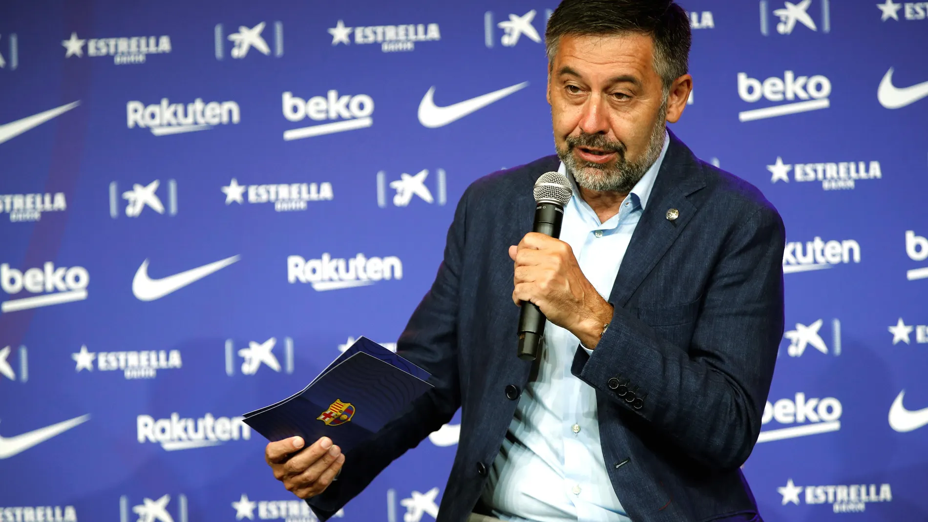 El FC Barcelona presenta a Pedro González "Pedri " como nuevo jugador azulgrana