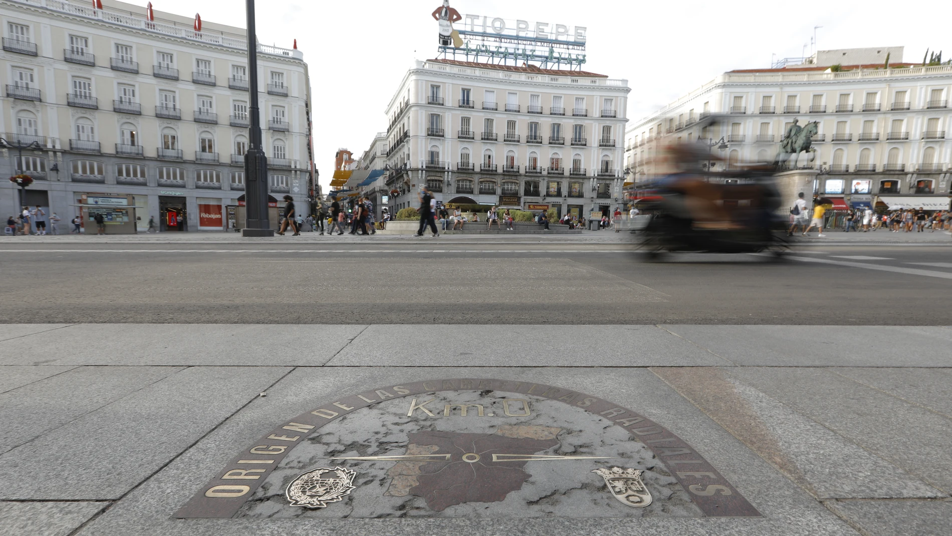 Imágenes del kilómetro 0 de la Puerta del Sol
