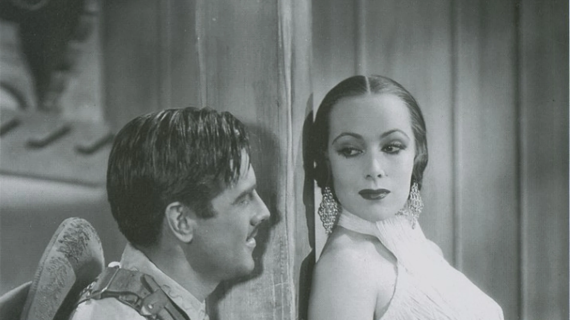 Phil Reagan y Dolores del Rio